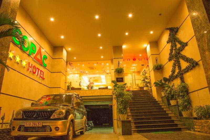 Copac Hotel На Транг Екстериор снимка