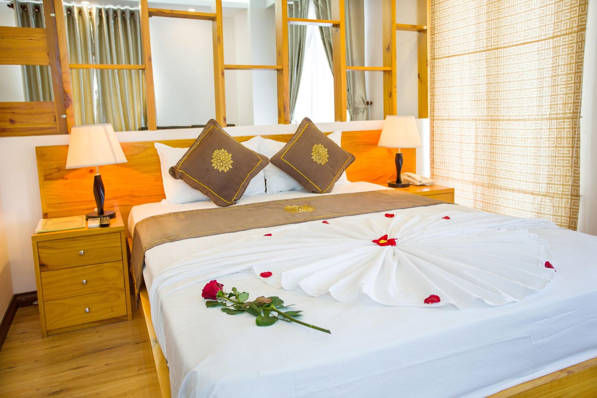 Copac Hotel На Транг Екстериор снимка