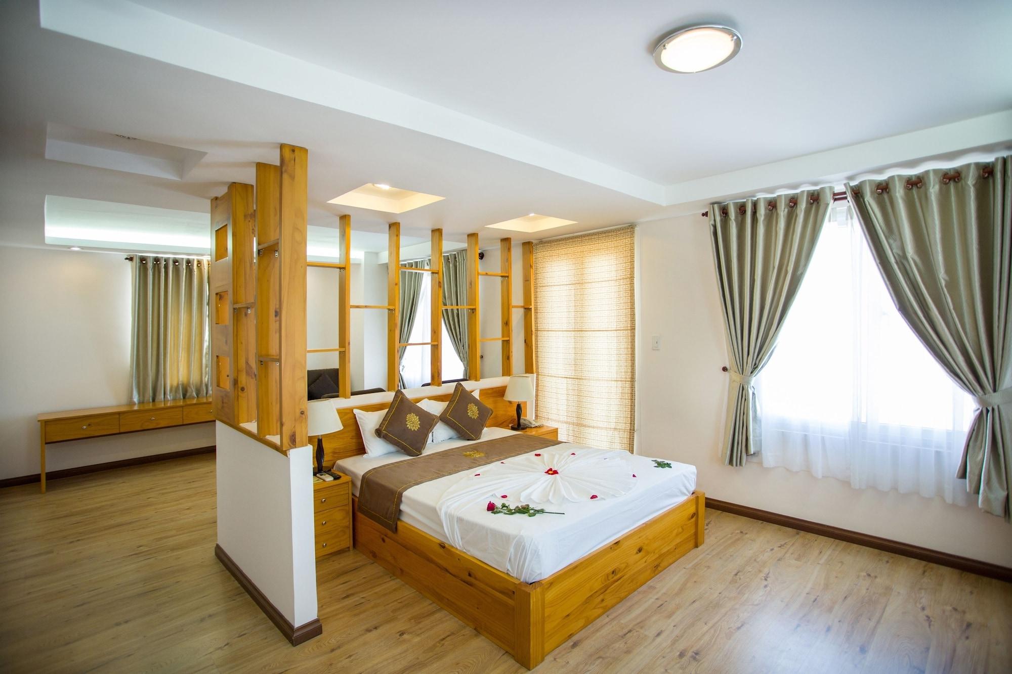 Copac Hotel На Транг Екстериор снимка