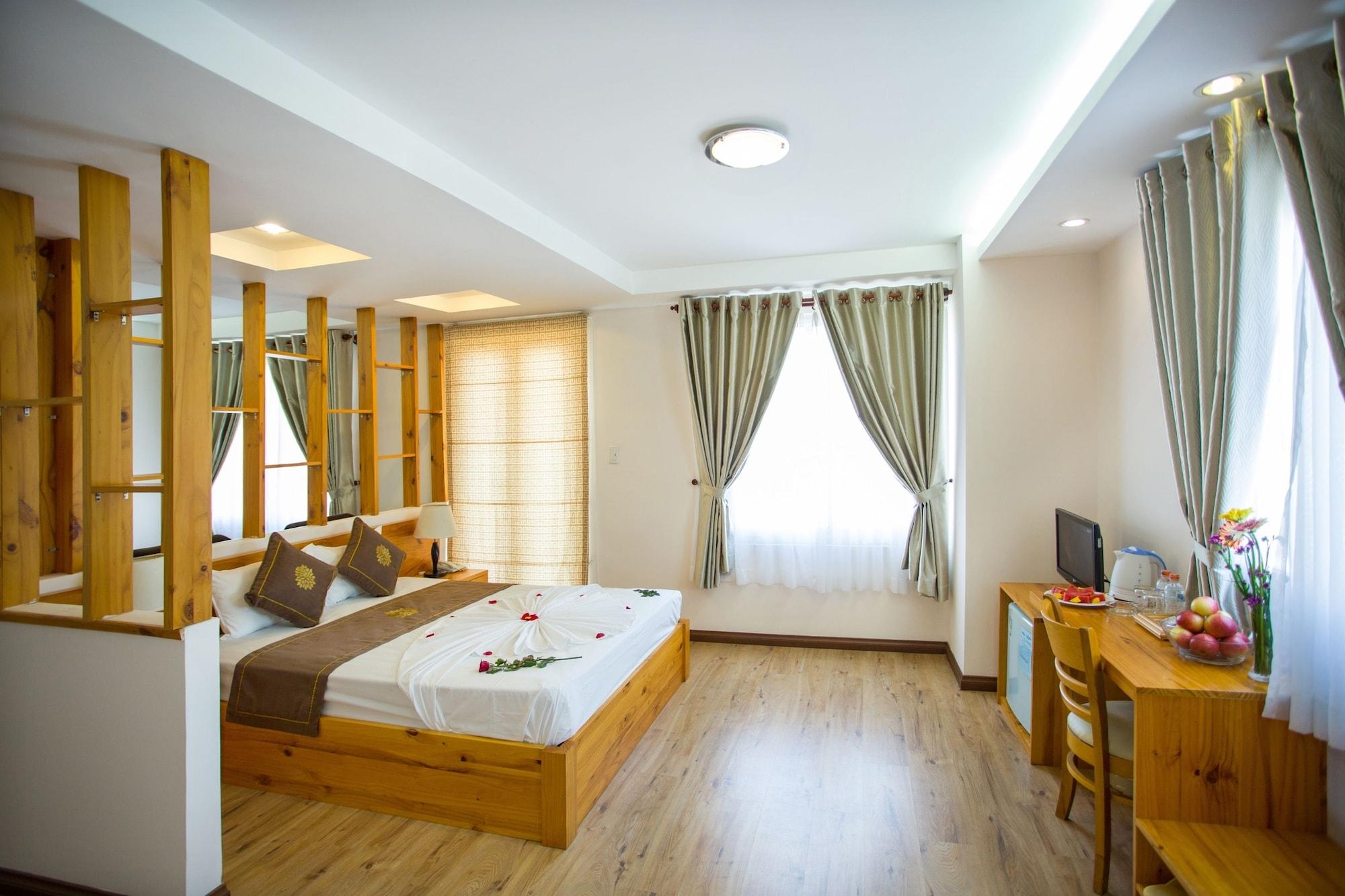 Copac Hotel На Транг Екстериор снимка