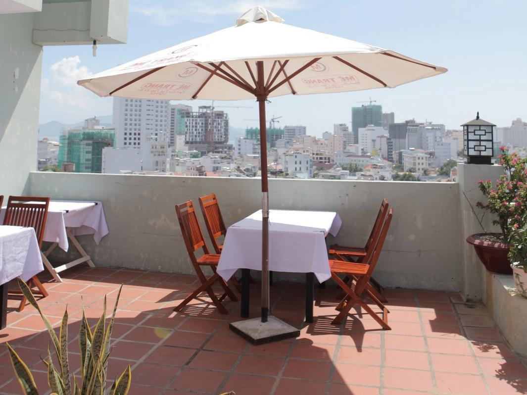 Copac Hotel На Транг Екстериор снимка