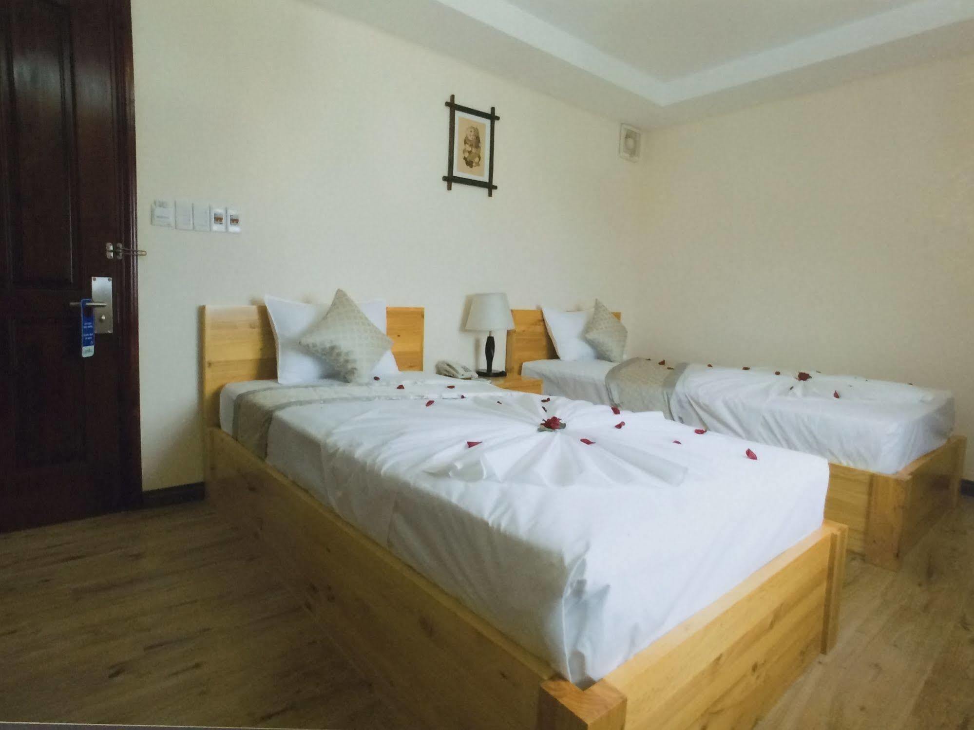 Copac Hotel На Транг Екстериор снимка